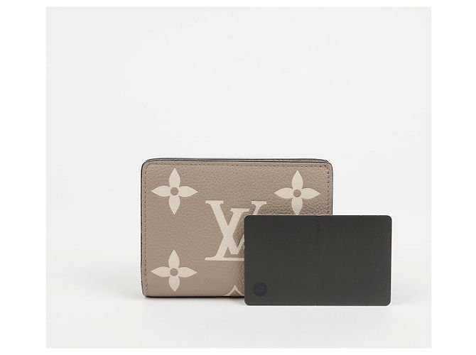 Louis Vuitton Portafoglio Compatto Cléa Beige - vista 11