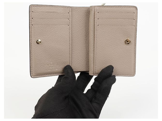 Louis Vuitton Portafoglio Compatto Cléa Beige - vista 7
