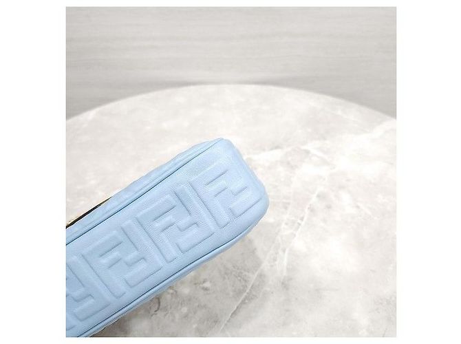 Fendi Borsa a spalla Baguette in pelle con catena - vista 8