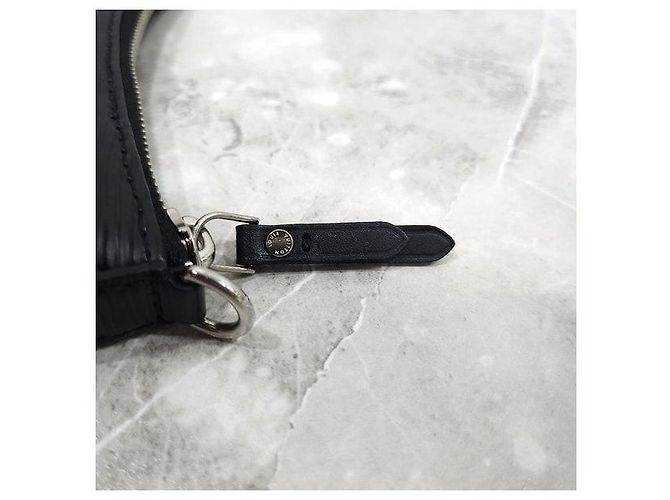 Louis Vuitton Borsa a tracolla Epi Easy Pouch - vista 6