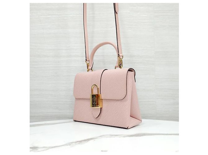 Louis Vuitton Borsa a tracolla Rocky BB Epi Rose Ballerine - vista 2