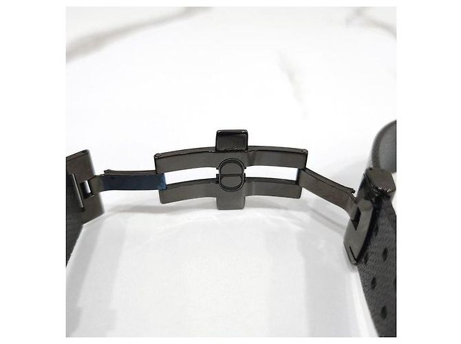 La de Dior Black Ultra-Matte Quartz Uhr - Ansicht 8