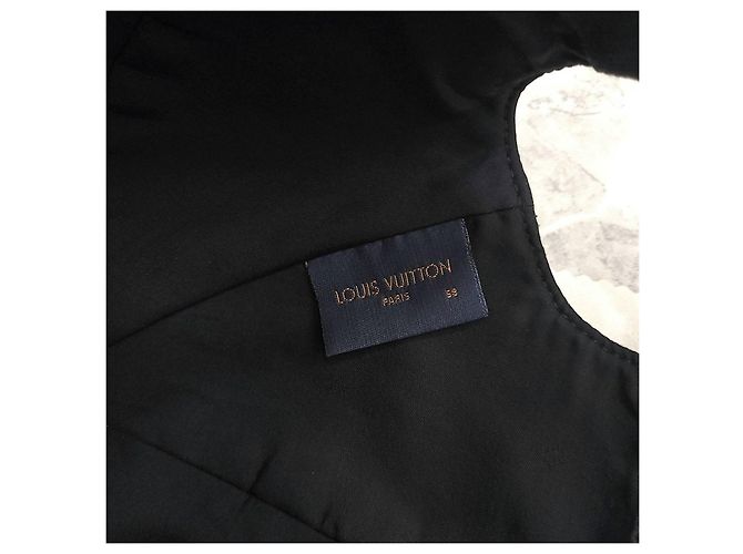 Louis Vuitton Shadow Baseball Cap aus schwarzem Monogram-Leder - Ansicht 13