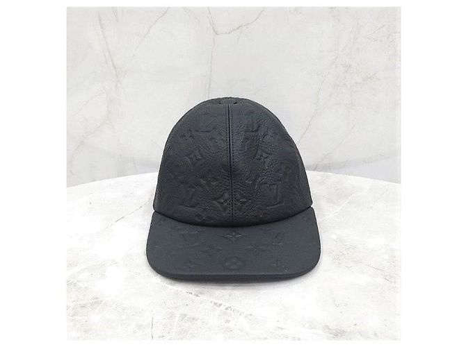 Louis Vuitton Shadow Baseball Cap aus schwarzem Monogram-Leder - Ansicht 2