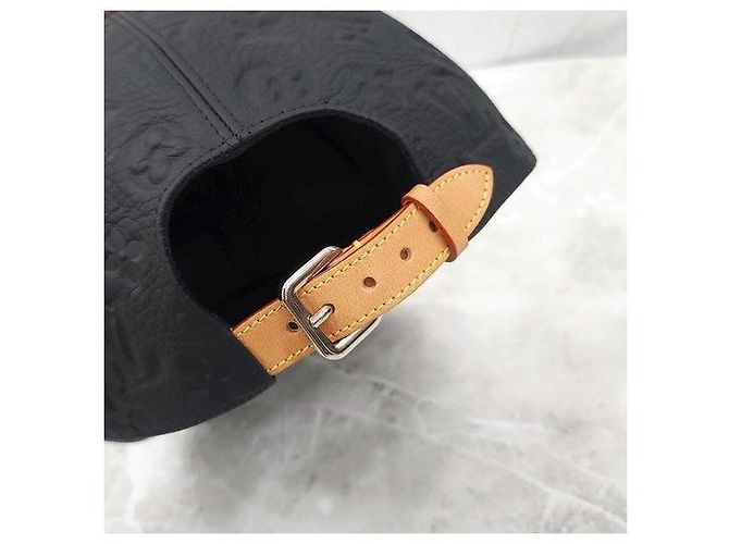 Louis Vuitton Shadow Baseball Cap aus schwarzem Monogram-Leder - Ansicht 5