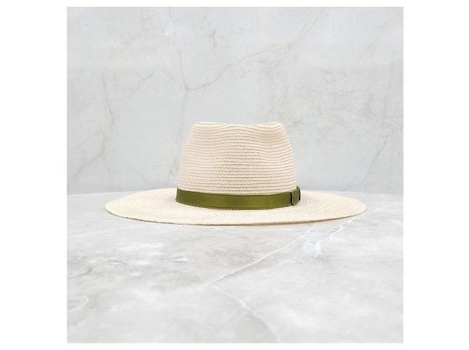 Chanel Bucket Hat aus Raffia mit Logo-Band - Ansicht 2