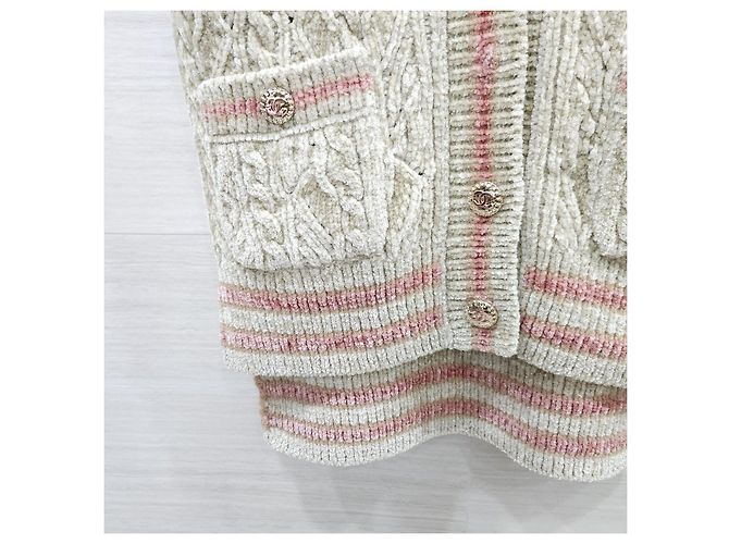 Chanel Pailletten-Weste mit Zahlen aus Mischfaser - Ansicht 12