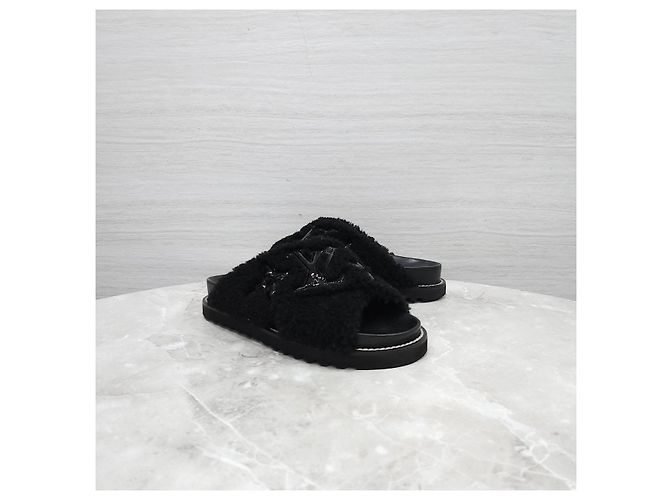 Louis Vuitton Mule Comfort Flat Paseo in Shearling - vista 10