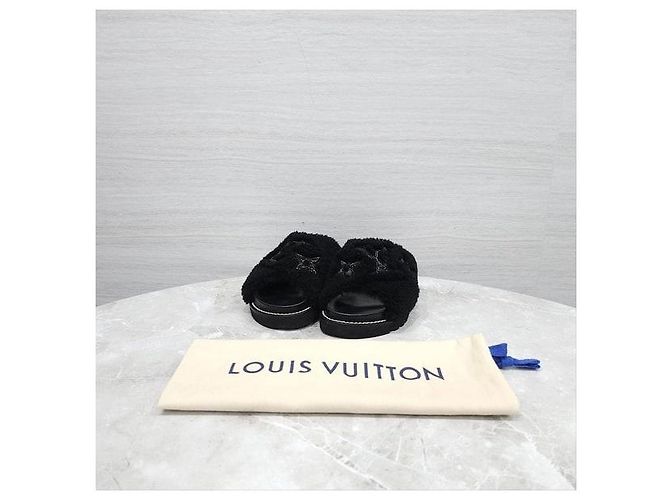 Louis Vuitton Mule Comfort Flat Paseo in Shearling - vista 7