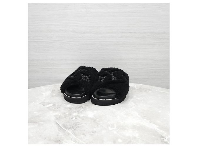 Louis Vuitton Mule Comfort Flat Paseo in Shearling - vista 8
