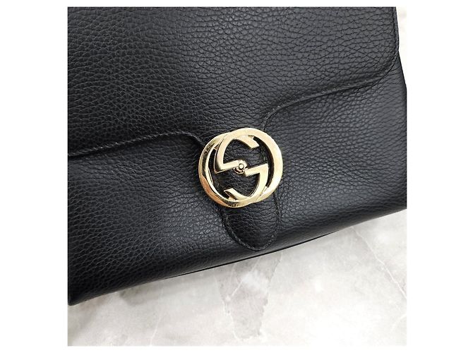 Gucci Bolsa de Ombro de Couro com Alça de Corrente e Alça de Mão Entrelaçada - vista 12