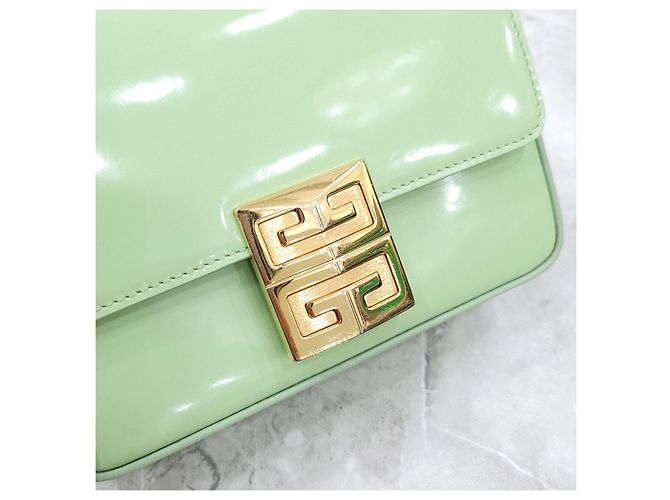 Givenchy Kleine Schultertasche mit Kette - Ansicht 13