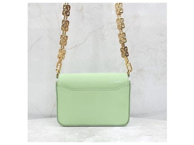 Givenchy Kleine Schultertasche mit Kette - Ansicht 2