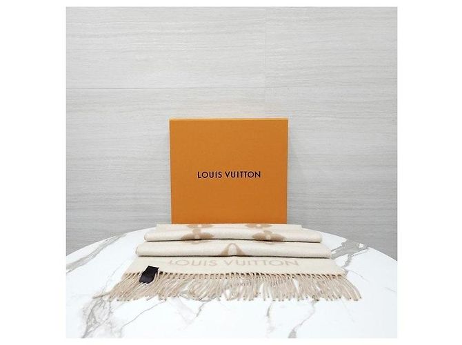 Louis Vuitton Sciarpa in cashmere Reykjavik Monogram - vista 6