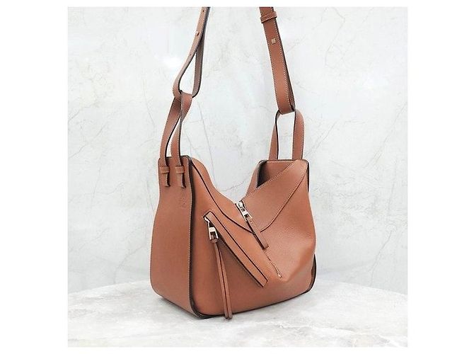 Loewe Picca Borsa Hammock in Vitello Classico - vista 2