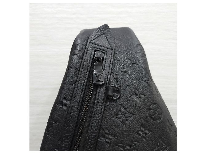 Louis Vuitton Duo Slingback Monogram Shadow - vista 15