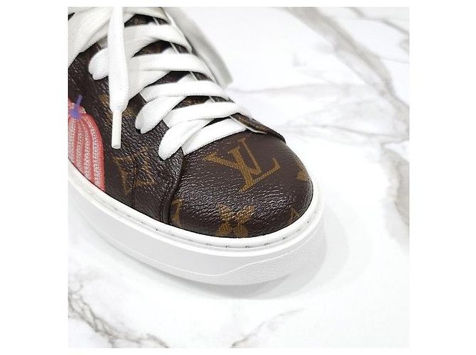 Louis Vuitton Baskets Timeout Édition Limitée - vue 6