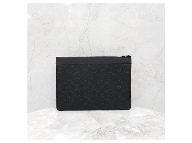Louis Vuitton Discovery Pochette Clutch in pelle GM - vista 3