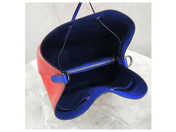 Louis Vuitton Borsa a secchiello Epi NeoNoe - vista 14