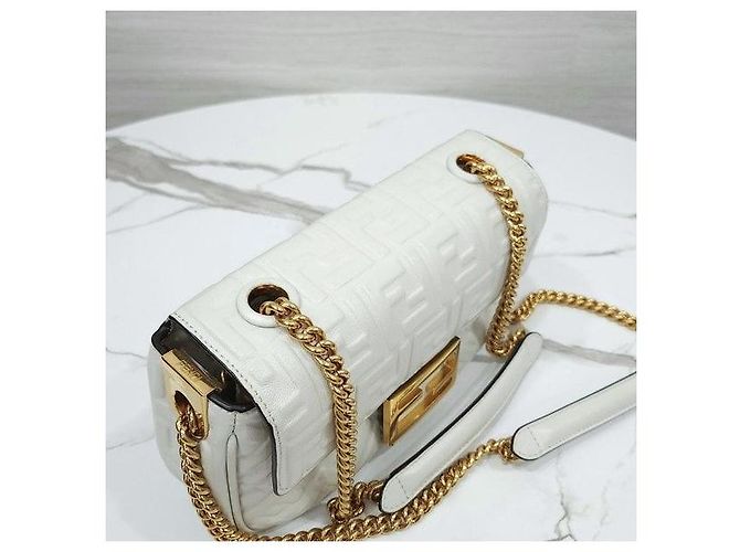 Fendi Borsa a spalla Baguette Chain Medium in pelle Nappa - vista 6