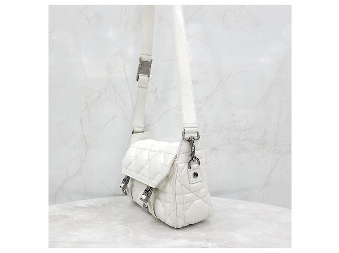 Dior Borsa Camp Bag Macro Cannage in vitello bianco - vista 14
