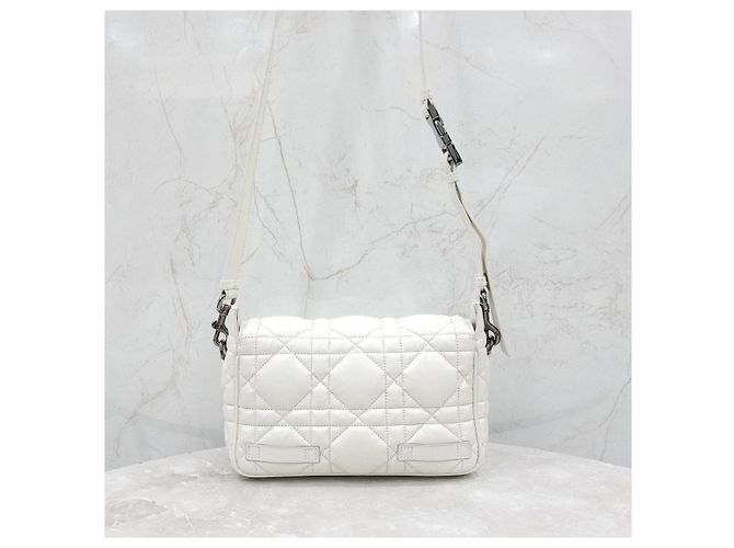 Dior Borsa Camp Bag Macro Cannage in vitello bianco - vista 15