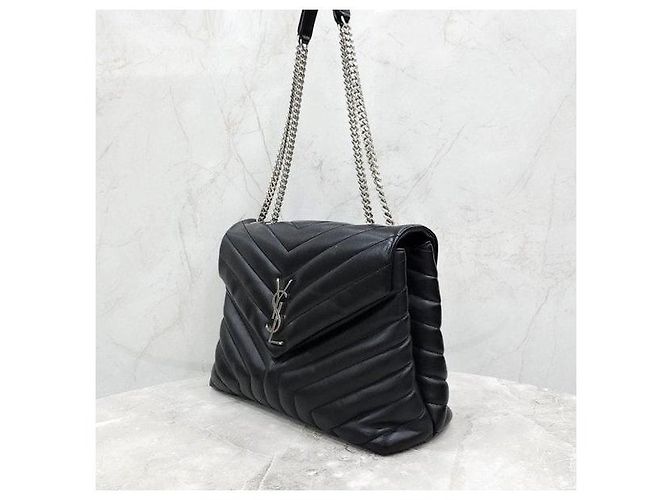 Autre Marque Bolsa de Ombro Lulu em Couro Acolchoado Medium - vista 2