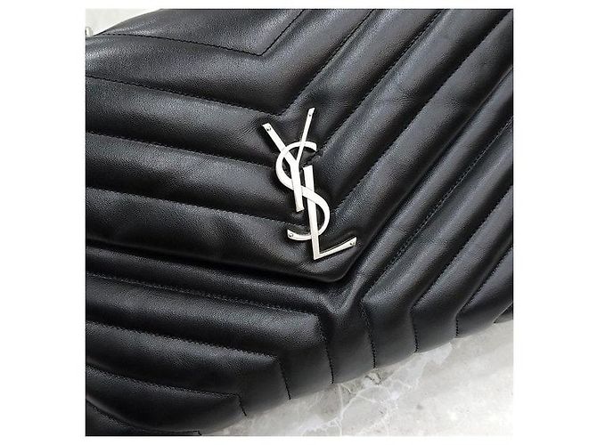 Autre Marque Bolsa de Ombro Lulu em Couro Acolchoado Medium - vista 5