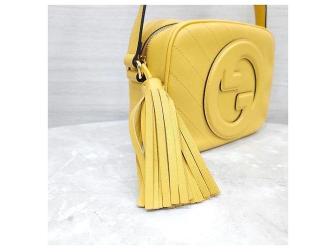 Gucci Borsa a mano e a tracolla piccola Blondie Gialla - vista 4