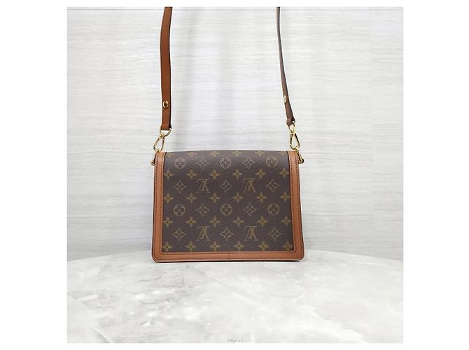 Louis Vuitton Borsa a tracolla Monogram Dolphin MM con catena - vista 3