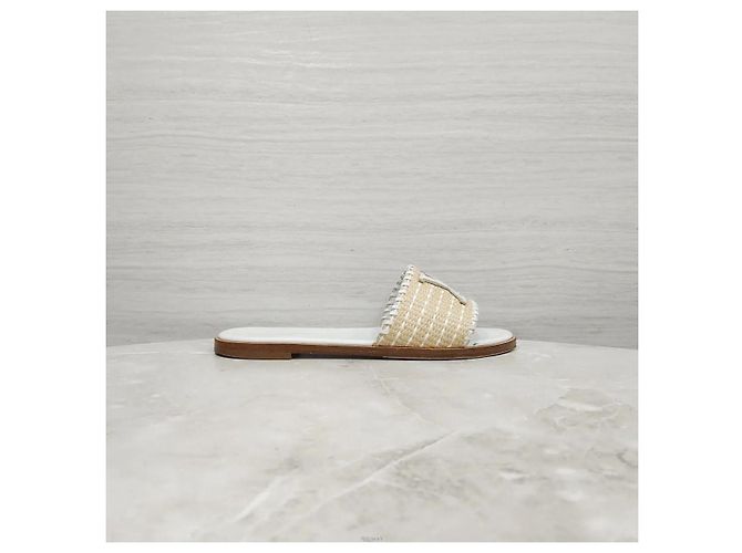 Louis Vuitton Sandali e ciabatte in rafia Monogram - vista 4