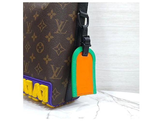 Louis Vuitton Borsa Messenger Rubber Cruiser Monogram Brown - vista 5