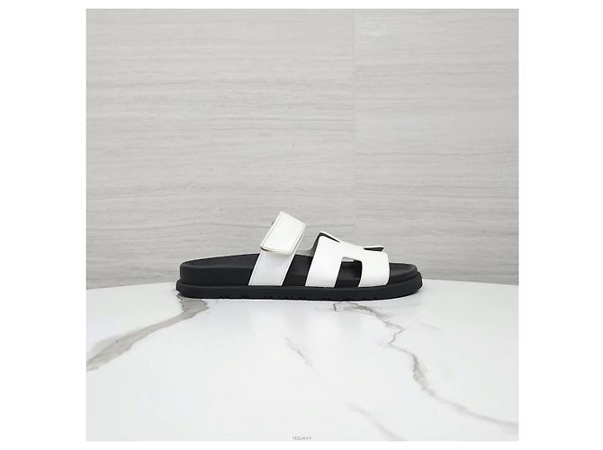Hermès Sandali Slippers in vitello bianco - vista 4