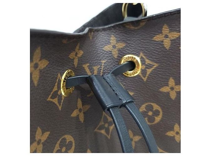 Néonoé Louis Vuitton Monogram NeoNoe MM Black - vista 6