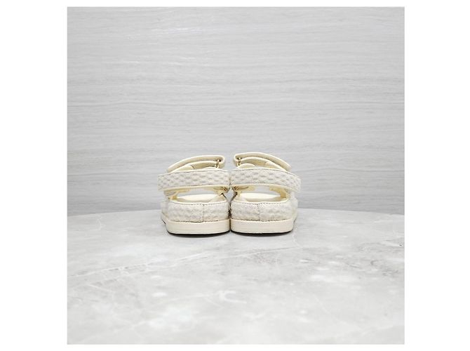 Chanel Sandali con Velcro in White - vista 11