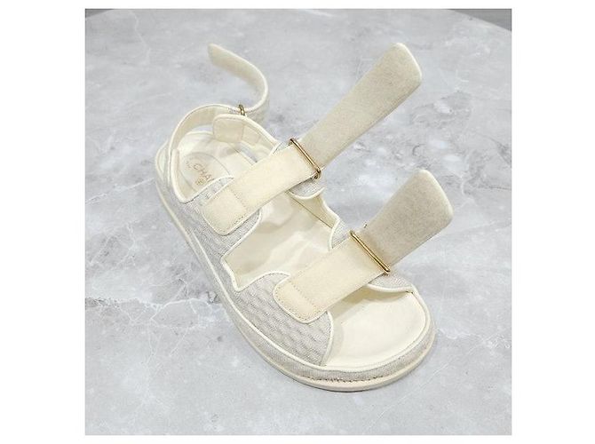 Chanel Sandali con Velcro in White - vista 7