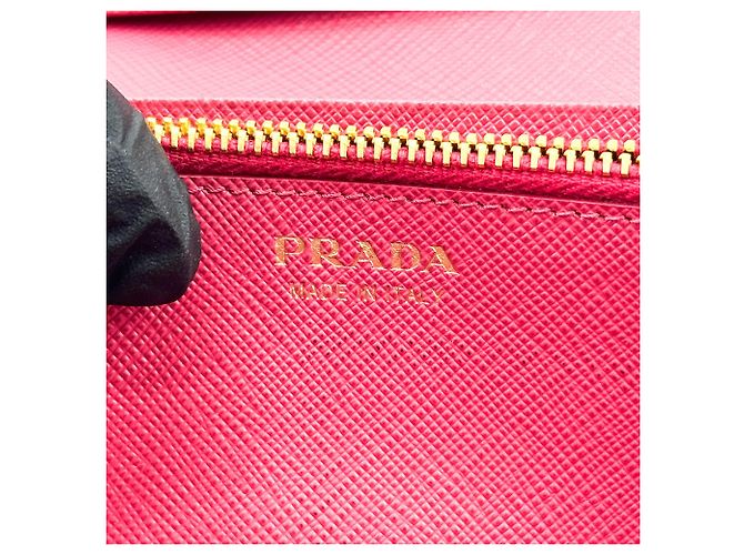 Prada Long aus Saffiano-Leder mit Klappe - Ansicht 6
