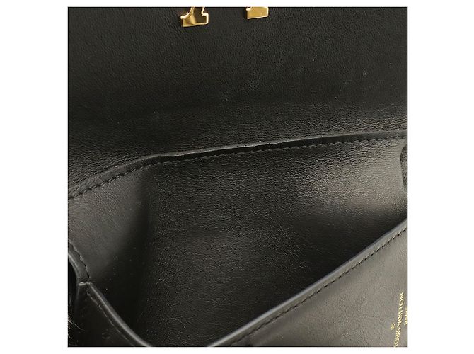 Louis Vuitton Portefeuille Capucines Compact Tri-fold Wallet - Ansicht 8