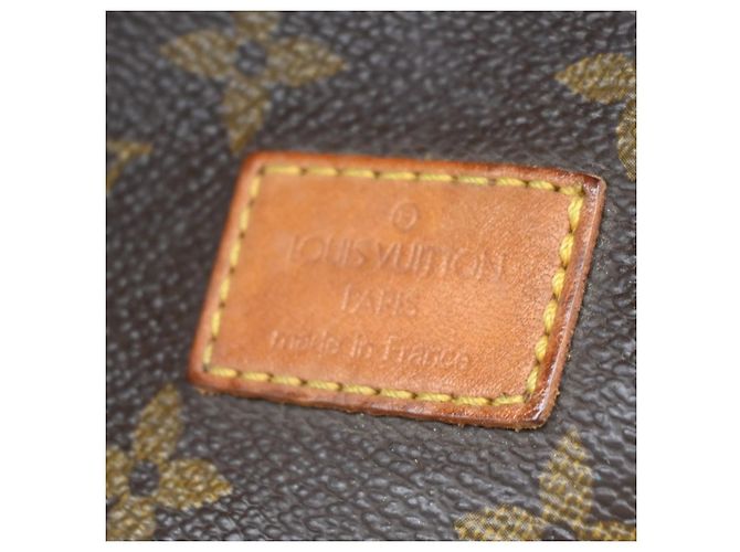Louis Vuitton Saumur Monogram Canvas 35 - vista 6