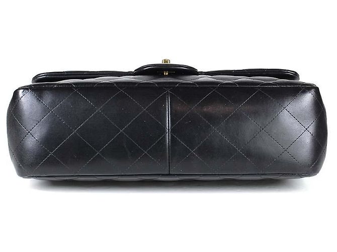 Timeless Chanel Borsa Classic Flap Jumbo Pelle Nera - vista 4