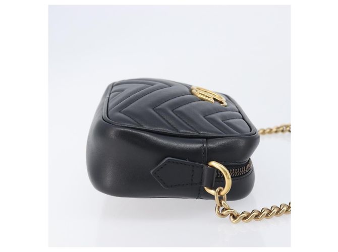 Gucci GG Marmont Matelassé Patent Small - vista 3