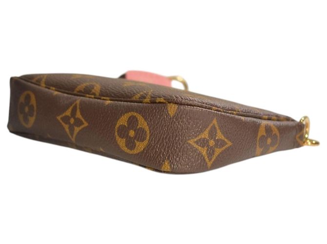 Louis Vuitton Mini Pochette Accessoires Monogram Groom Bellboy M60290 - vista 14