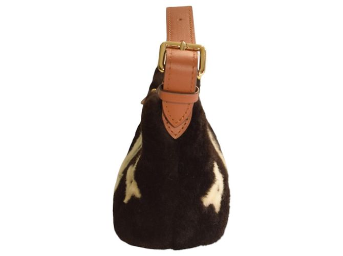 Louis Vuitton Pochette Rabat Shearling Monogram Marrone - vista 4