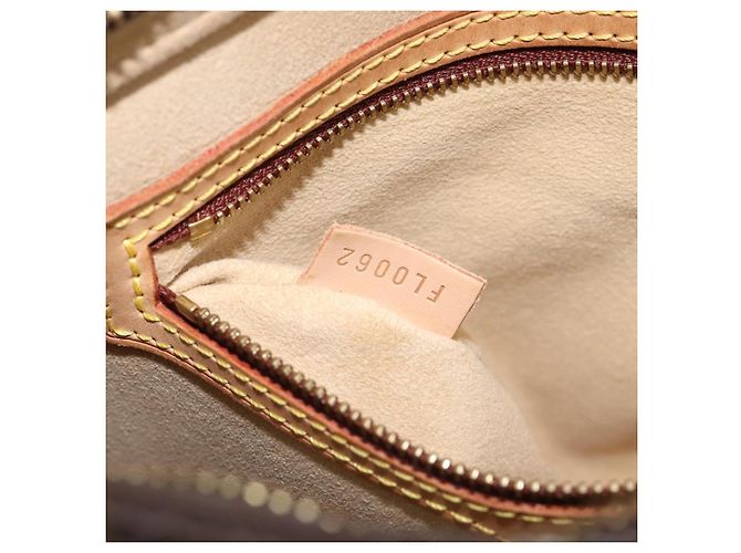 Louis Vuitton Looping Monogram Canvas MM - vista 7