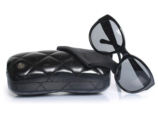 Chanel, Gafas de sol oversized negras con cc - vista 3