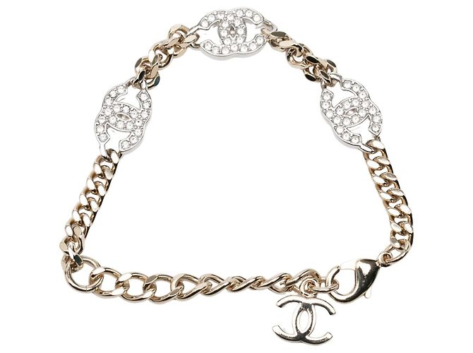 Bracciale a catena Chanel CC placcato oro e ottone con strass - vista 3