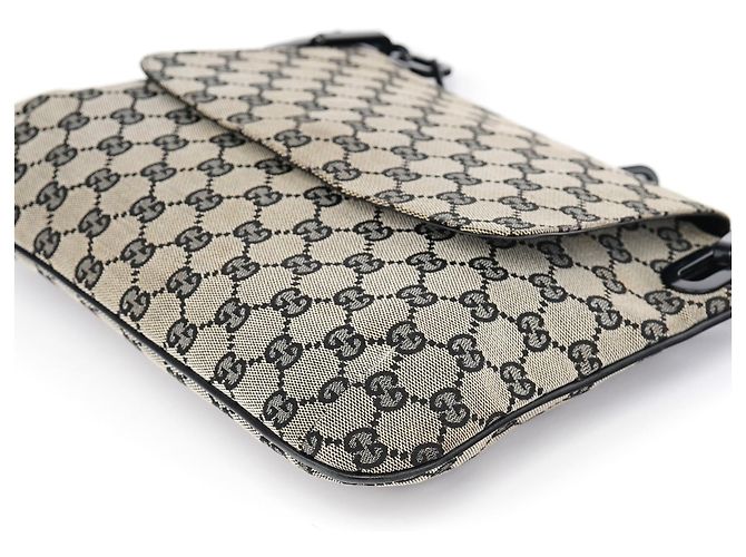 Gucci Borsa a tracolla Grey GG con catena in plastica nera - vista 10