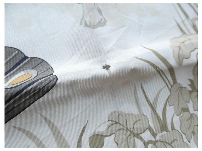 Hermès Carré Le Débuché Foulard en Soie Bleu et Crème - vue 3