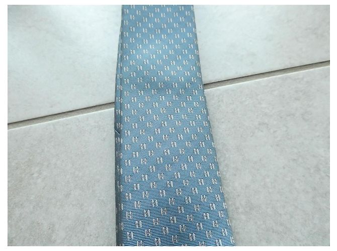 Hermès cravatta in seta blu motivo H - vista 5