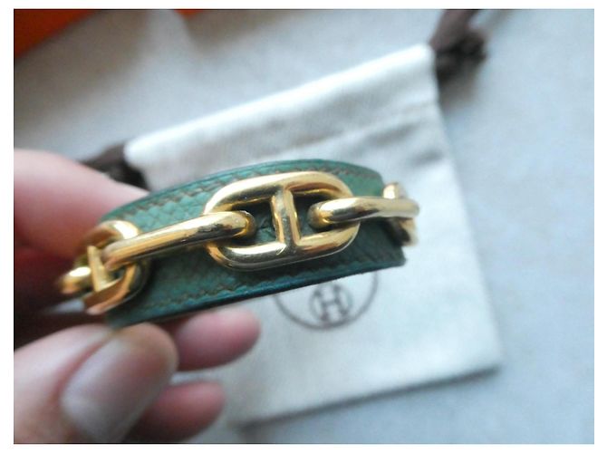 Hermès Bracciale in Pelle e Catena Dorata - vista 3